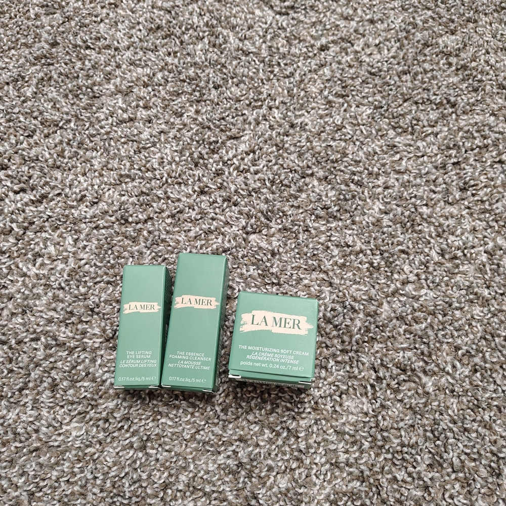 La Mer Sample Trio: Soft Cream, Lifting Eye Serum, Foaming Cleanser Set